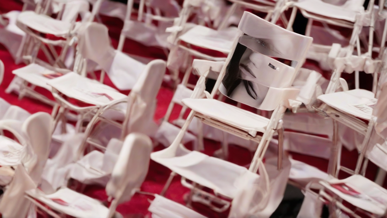 Bethenny Frankel Injured By Skin Product