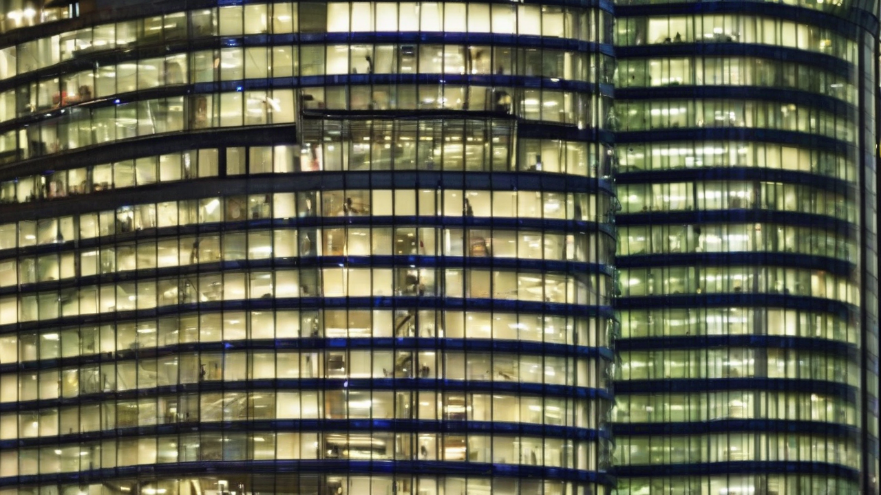 Singapores Largest IPO Plunges